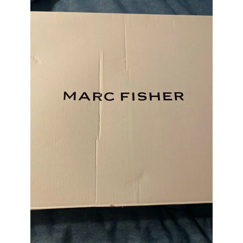 Marc Fisher Gabey Black Leather Knee High Boots Size 10M Block Heel Zip-Up New